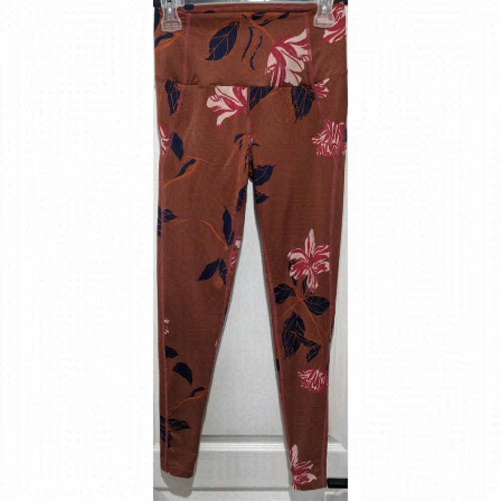 NEW Maaji | Lily Buds High Waisted Leggings